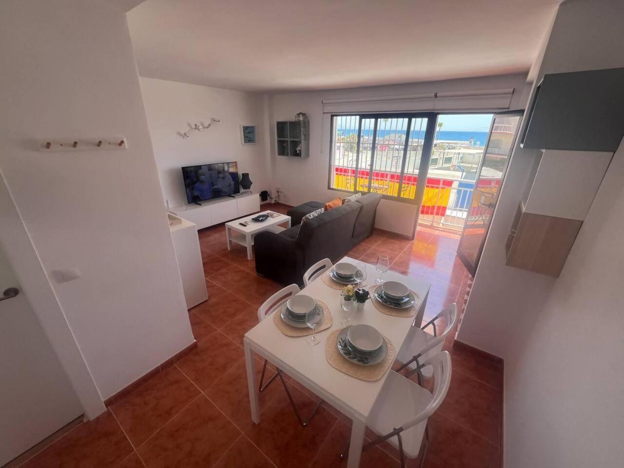 Apartamento Lidia Planta 1, La Carihuela 1ª Linea Playa, Vistas Mar, 1 Dormitorio, 52 M2, 1-3 Huesped, Amplio Balcon, Wifi Torremolinos Exteriör bild